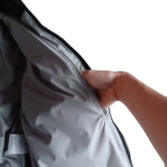 Woolrich black Thinsulate Lifeloft puffer black zip up coat size Medium - Picture 9 of 10